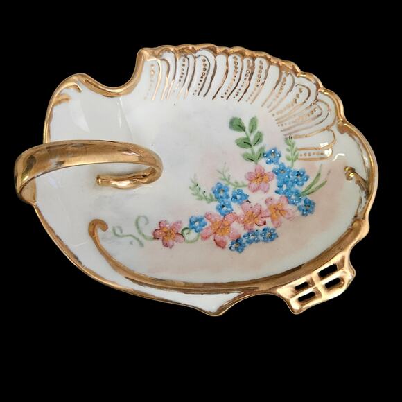 Vintage Hand Painted Porcelain Trinket Dish Gold Trim Floral Signed B. Davis ’69 - Picture 6 of 7